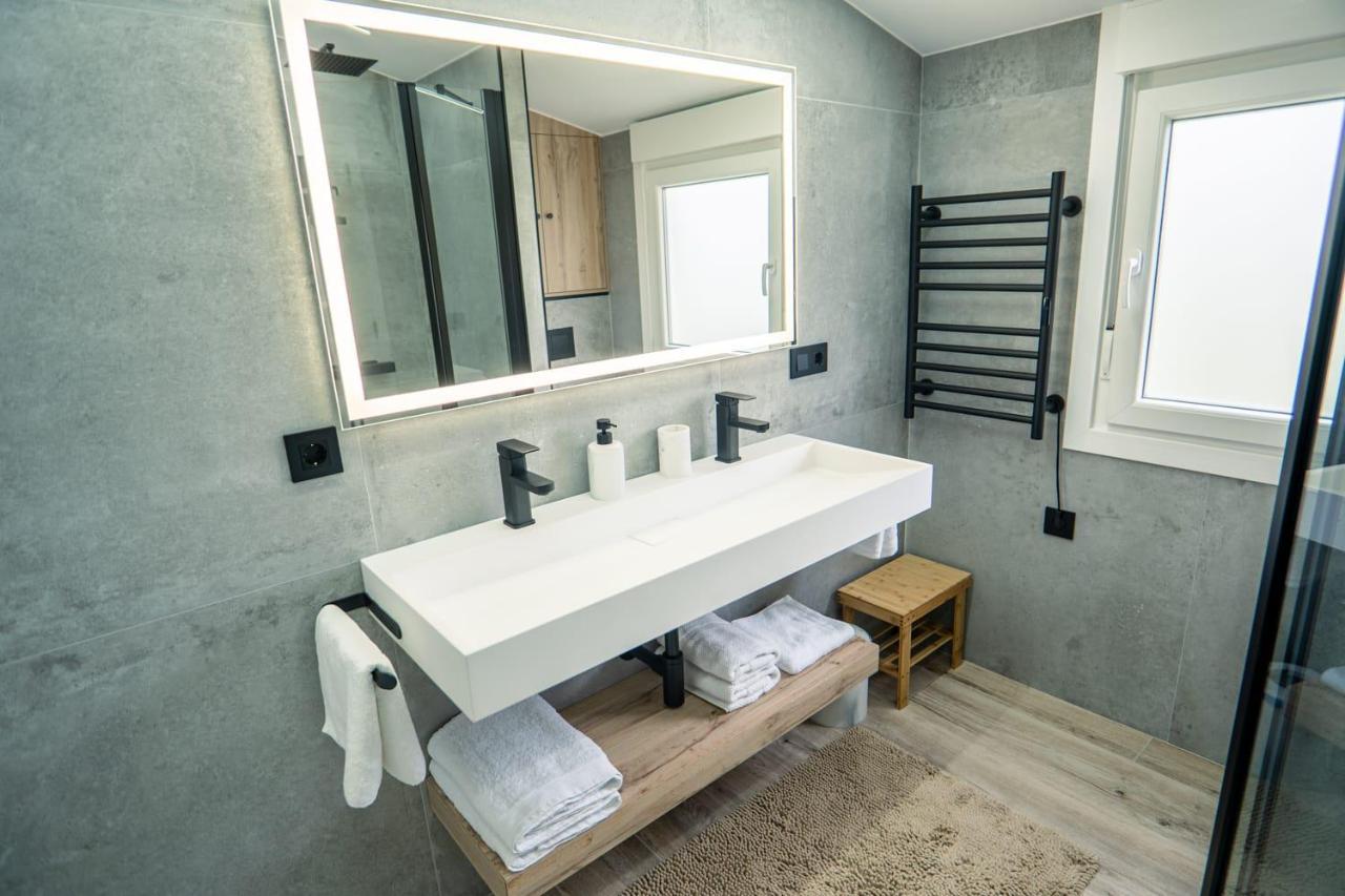 Pedradouro Apartment Malpica